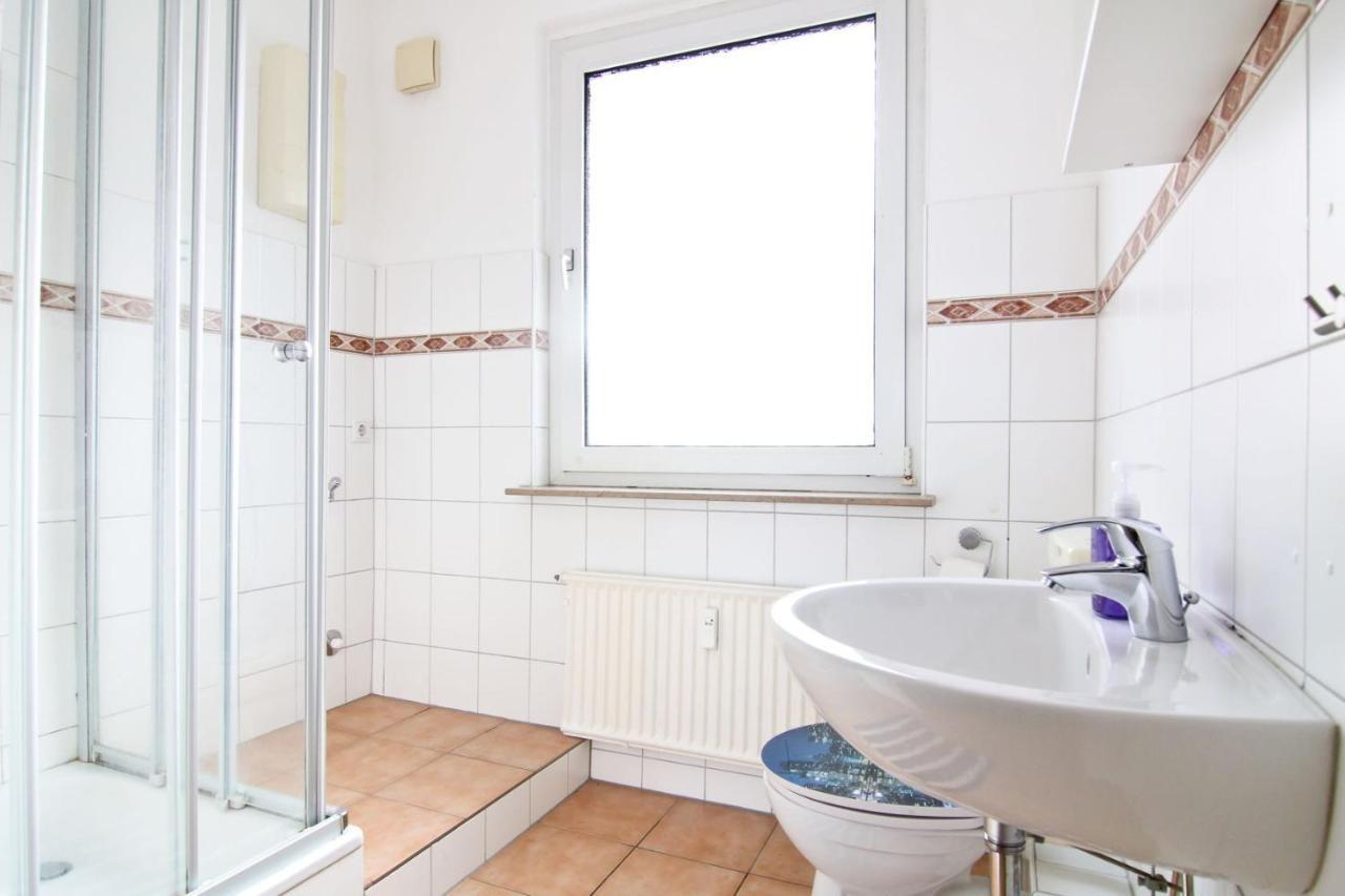 Apartmondo Ferienwohnungen וופרטל מראה חיצוני תמונה