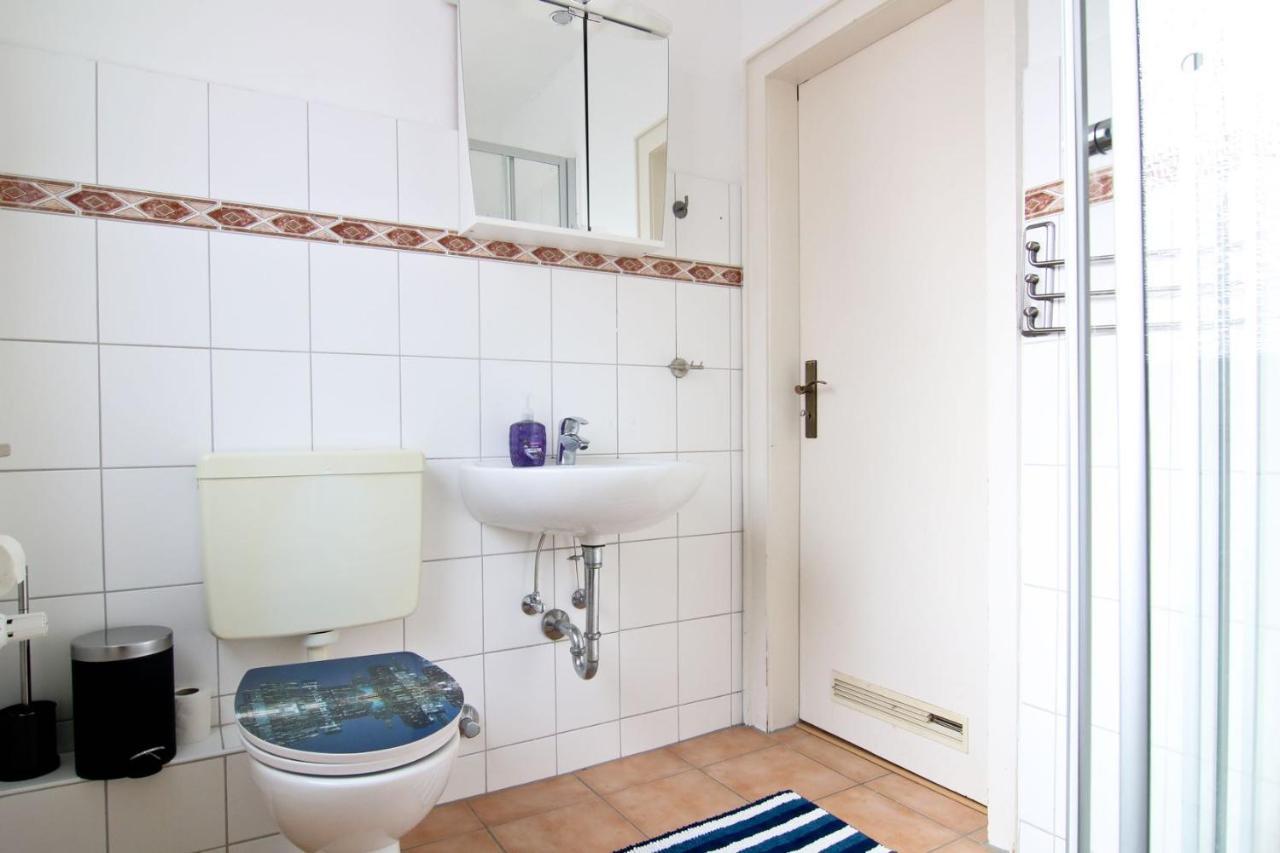 Apartmondo Ferienwohnungen וופרטל מראה חיצוני תמונה