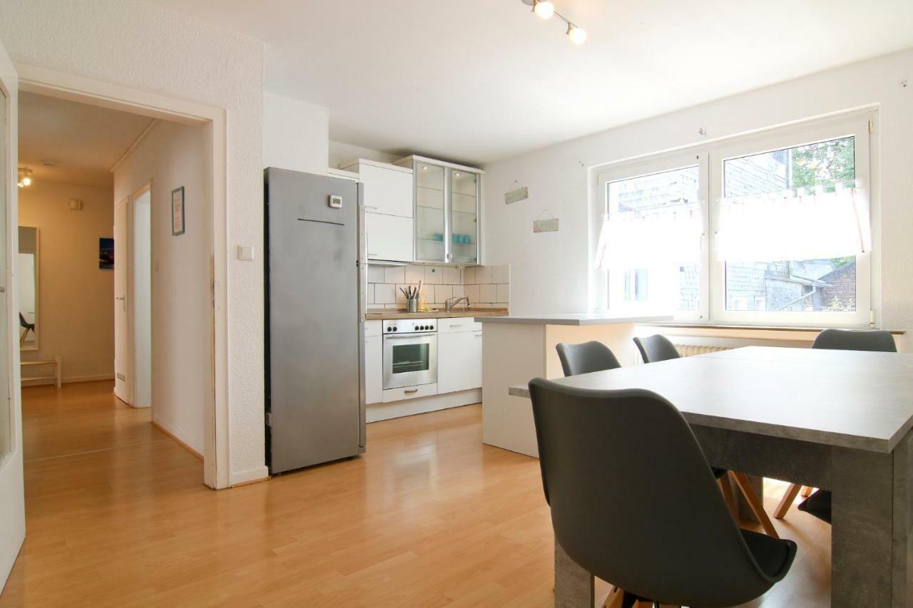 Apartmondo Ferienwohnungen וופרטל מראה חיצוני תמונה